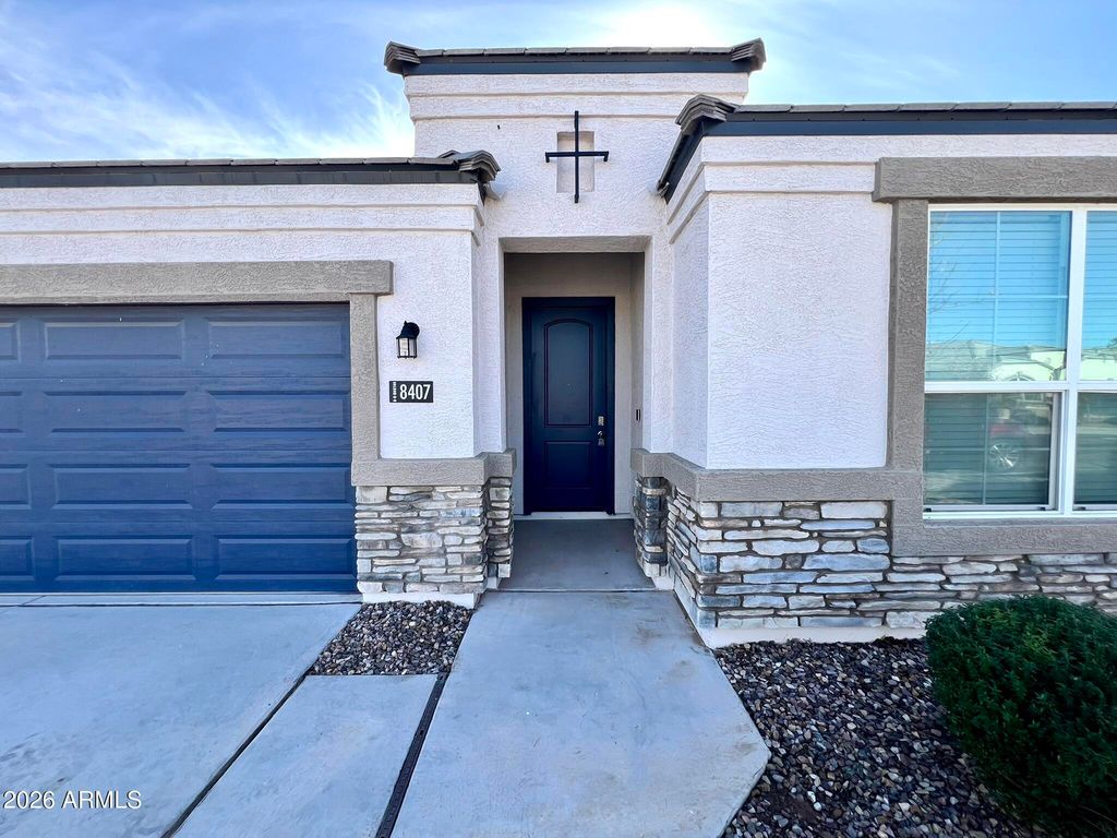 8407 W SPRINGFIELD Way, Florence, AZ 85132