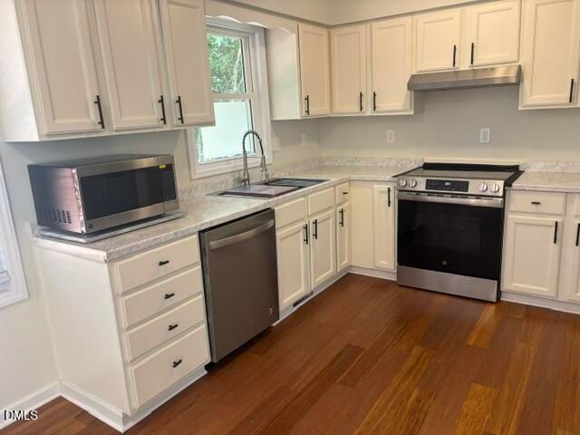 1437 Huntly Court, Cary, NC 27511