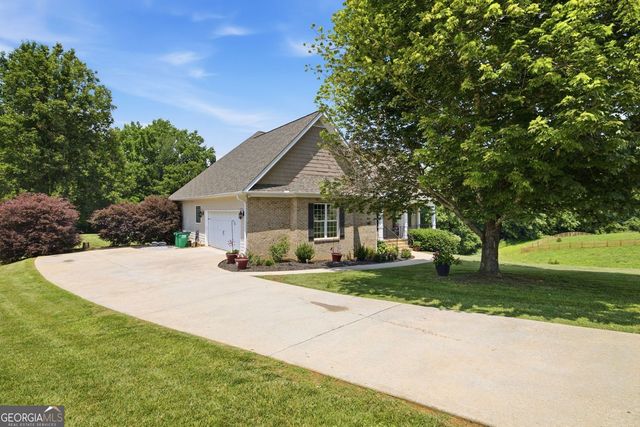 253 Sterling Meadows Drive, Demorest, GA 30535