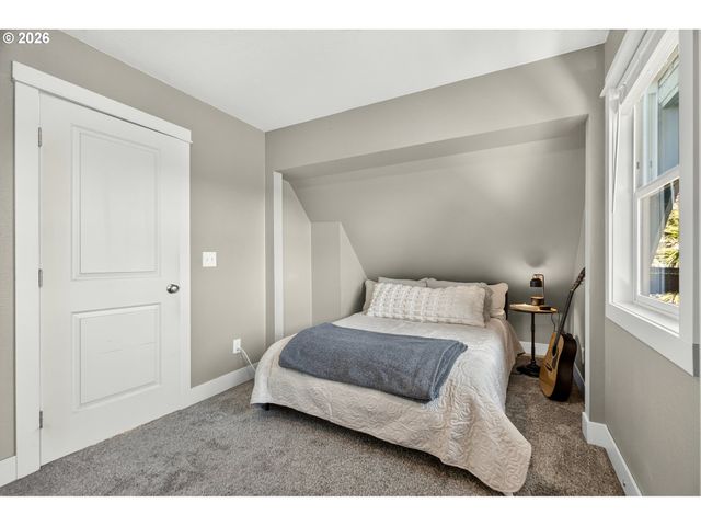 4553 EXETER St, West Linn, OR 97068