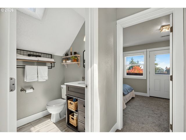 4553 EXETER St, West Linn, OR 97068