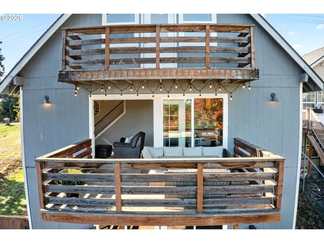 4553 EXETER St, West Linn, OR 97068