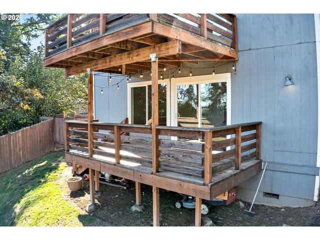 4553 EXETER St, West Linn, OR 97068