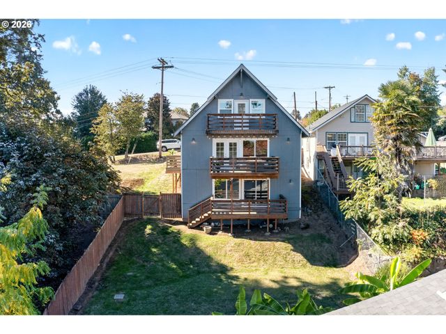 4553 EXETER St, West Linn, OR 97068