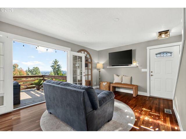 4553 EXETER St, West Linn, OR 97068