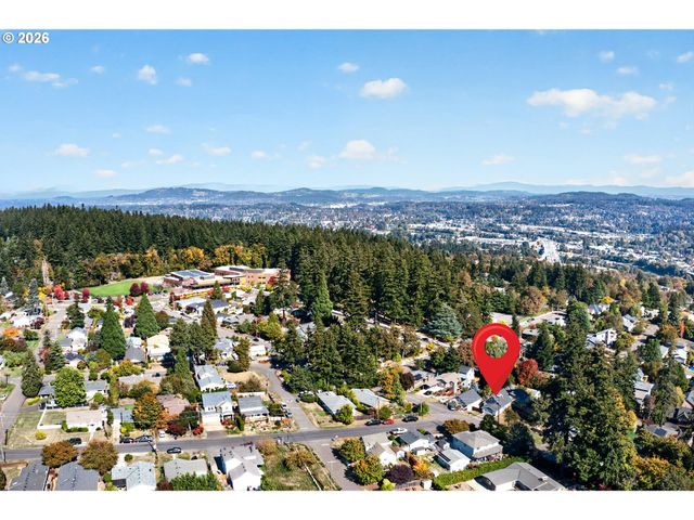 4553 EXETER St, West Linn, OR 97068