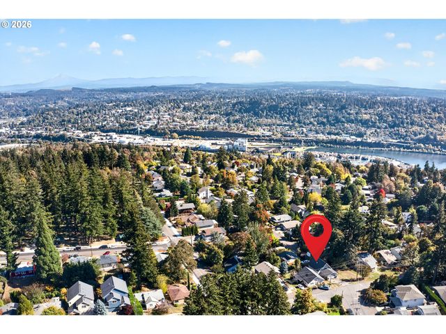 4553 EXETER St, West Linn, OR 97068