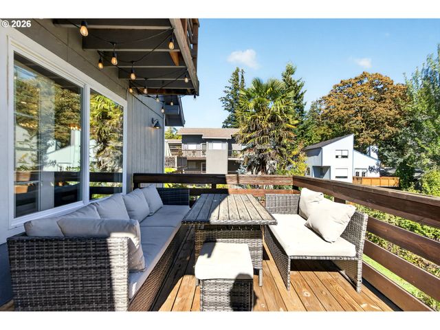 4553 EXETER St, West Linn, OR 97068