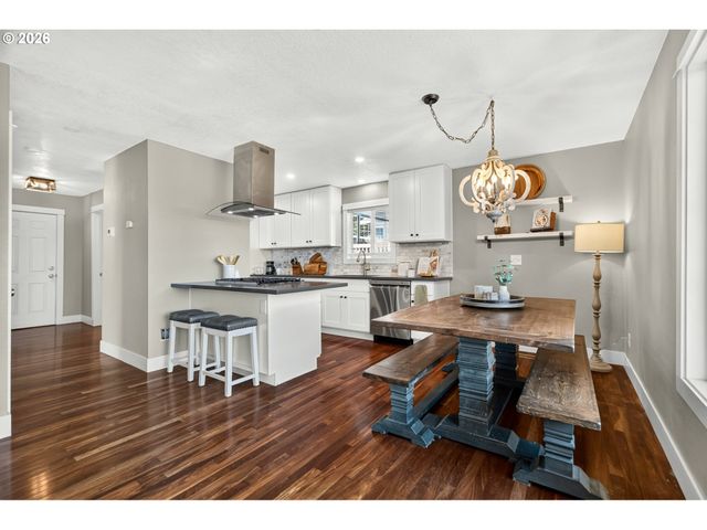 4553 EXETER St, West Linn, OR 97068