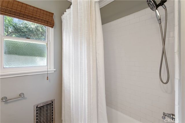 2935 Rhodelia Avenue, Claremont, CA 91711