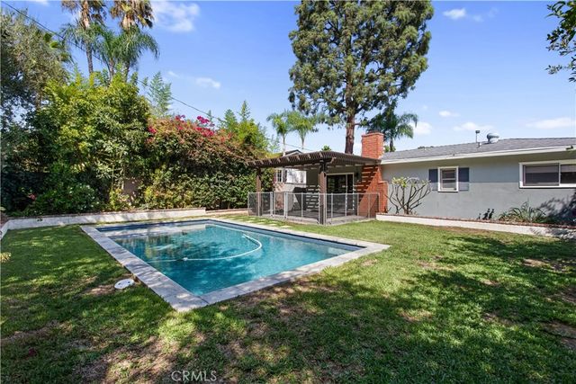 2935 Rhodelia Avenue, Claremont, CA 91711