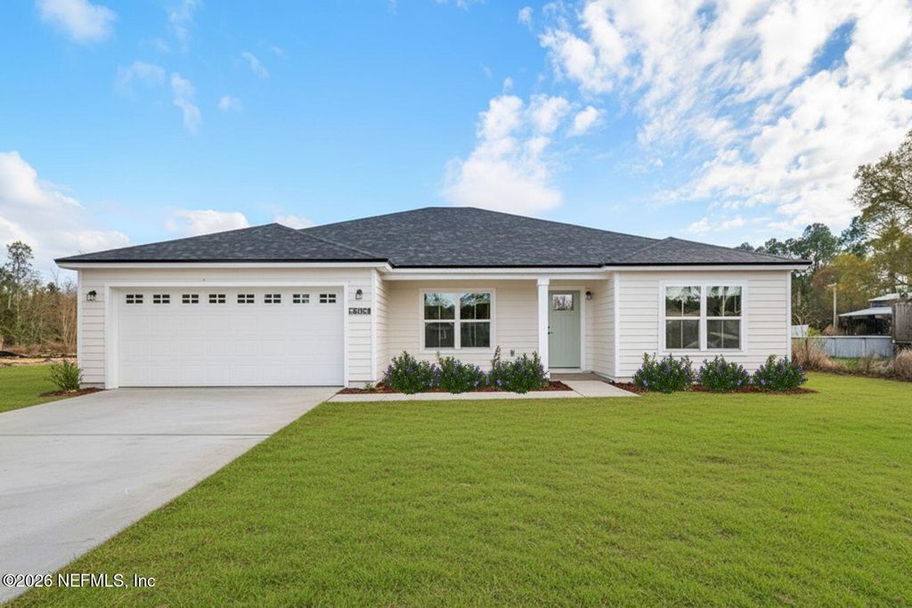 8871 HIPPS Road, Jacksonville, FL 32222