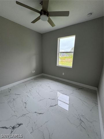 2810 27th ST SW, Lehigh Acres, FL 33976