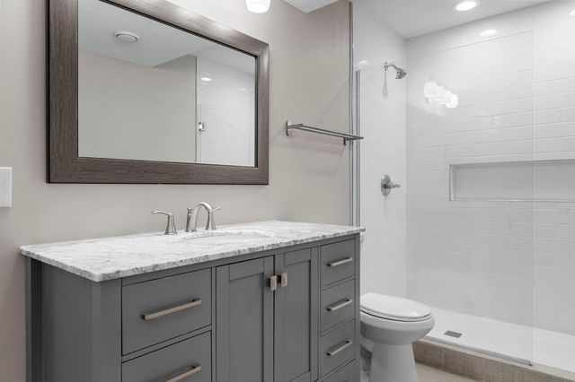 14510 Wellington Road, Minnetonka, MN 55391