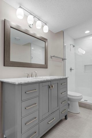 14510 Wellington Road, Minnetonka, MN 55391