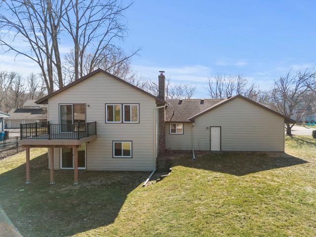 14510 Wellington Road, Minnetonka, MN 55391