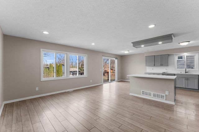 14510 Wellington Road, Minnetonka, MN 55391