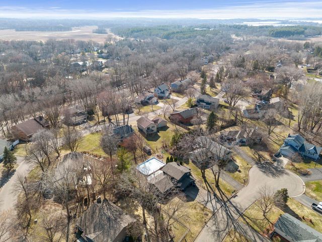 14510 Wellington Road, Minnetonka, MN 55391