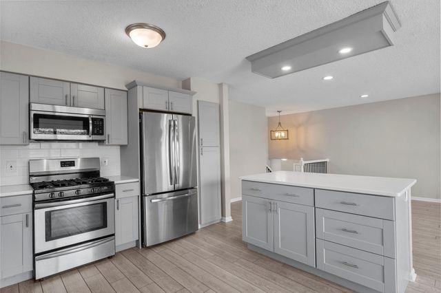 14510 Wellington Road, Minnetonka, MN 55391