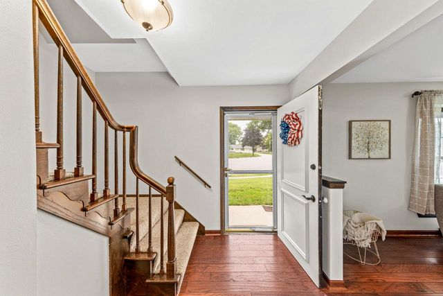 128 Audubon COURT, Grafton, WI 53024