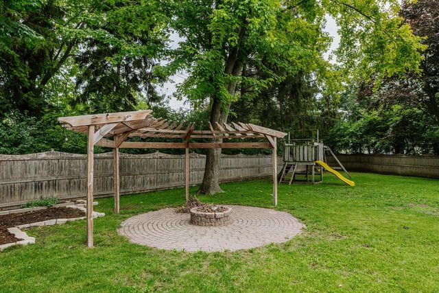 128 Audubon COURT, Grafton, WI 53024