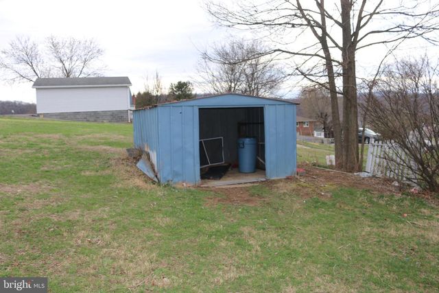 216 N MAIN ST, Petersburg, WV 26847