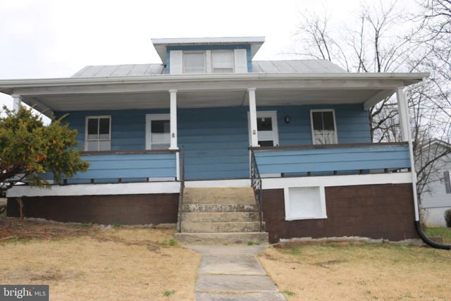 216 N MAIN ST, Petersburg, WV 26847