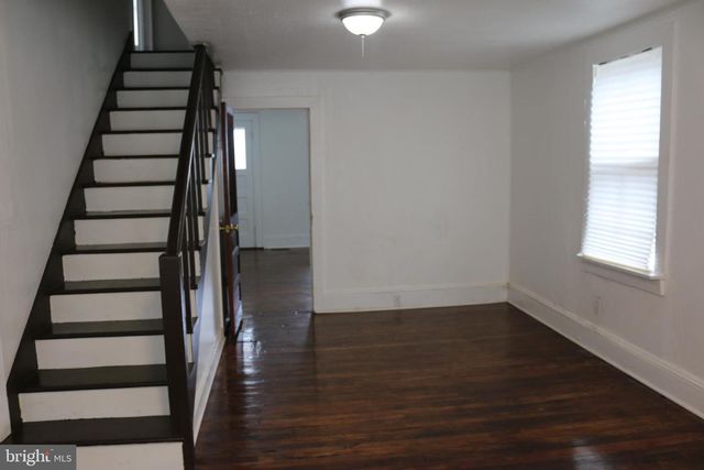 216 N MAIN ST, Petersburg, WV 26847