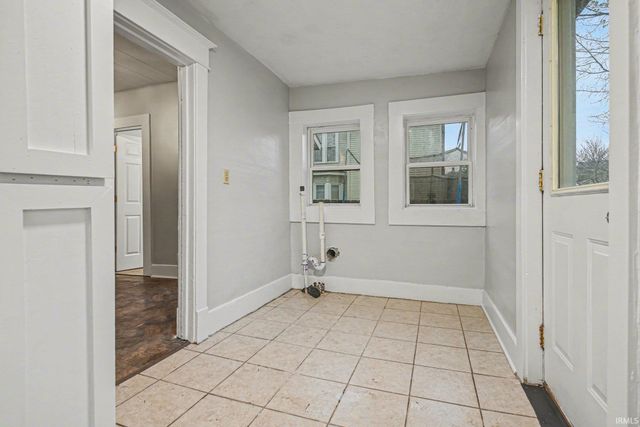 134 Goshen Avenue, Elkhart, IN 46516