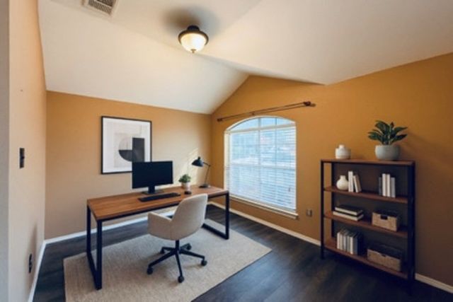 6700 Periwinkle Drive, Arlington, TX 76002