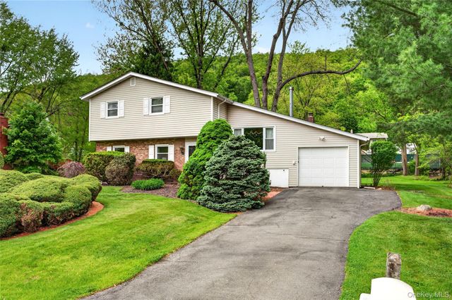 364 Lake Shore Drive, Monroe, NY 10950