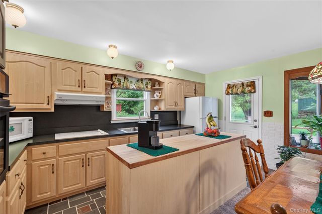 364 Lake Shore Drive, Monroe, NY 10950