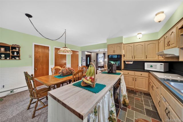 364 Lake Shore Drive, Monroe, NY 10950