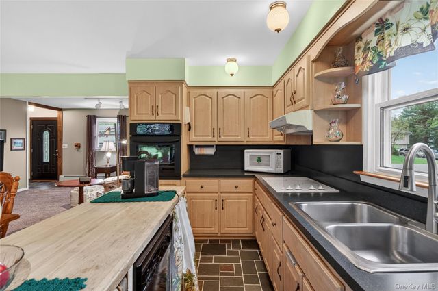 364 Lake Shore Drive, Monroe, NY 10950