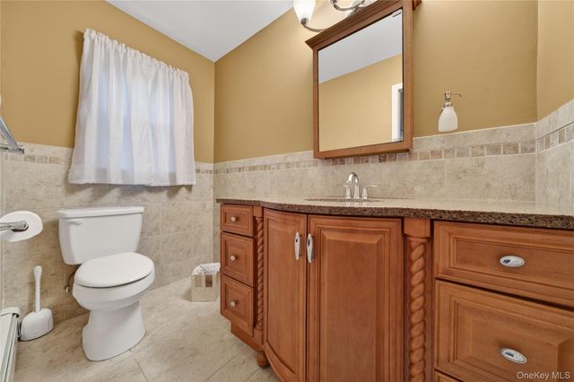 364 Lake Shore Drive, Monroe, NY 10950
