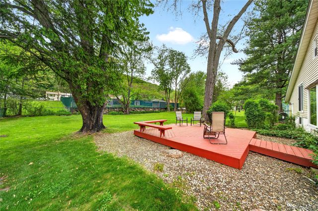 364 Lake Shore Drive, Monroe, NY 10950
