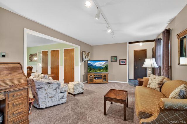 364 Lake Shore Drive, Monroe, NY 10950