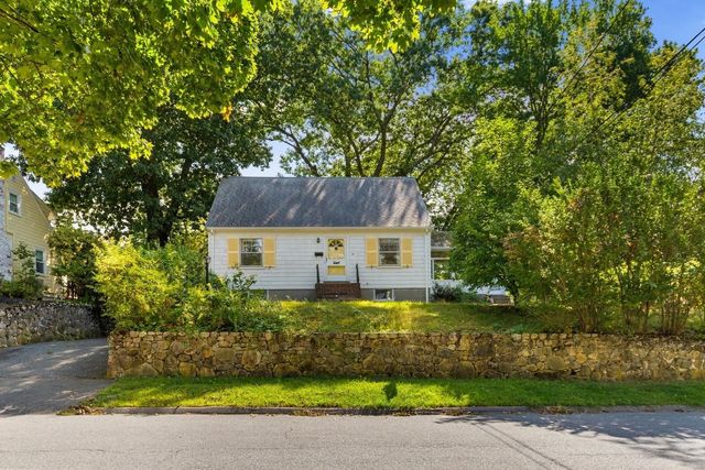 40 Valentine Rd, Arlington, MA 02476