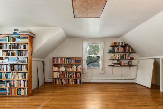 40 Valentine Rd, Arlington, MA 02476