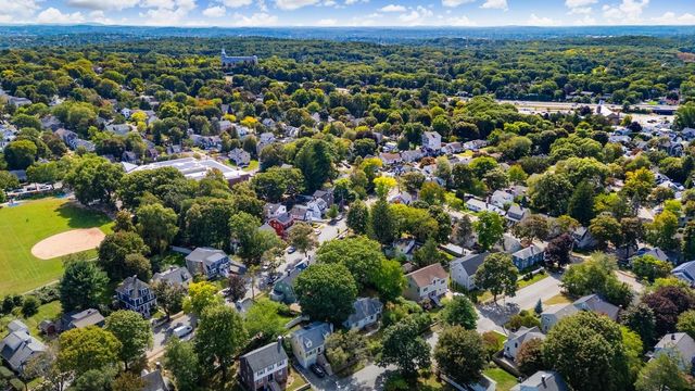 40 Valentine Rd, Arlington, MA 02476
