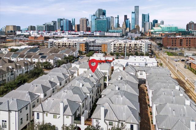 634 Nagle Street, Houston, TX 77003