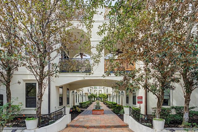 634 Nagle Street, Houston, TX 77003