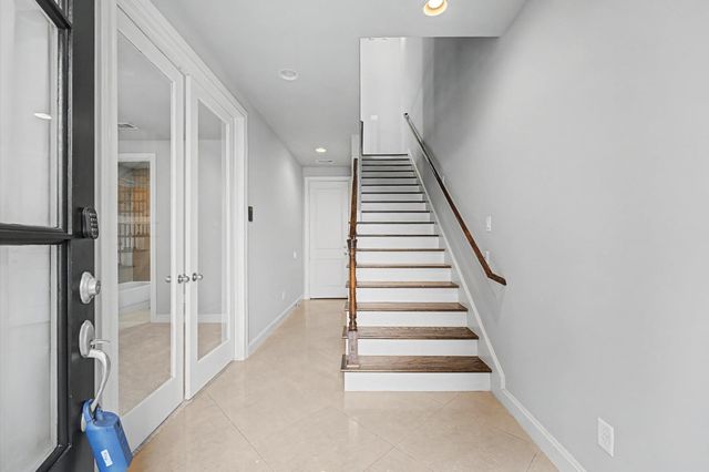 634 Nagle Street, Houston, TX 77003