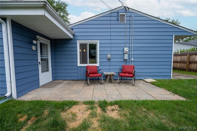 21 Beverly Drive, Cheektowaga, NY 14043