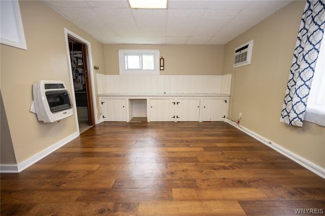 21 Beverly Drive, Cheektowaga, NY 14043