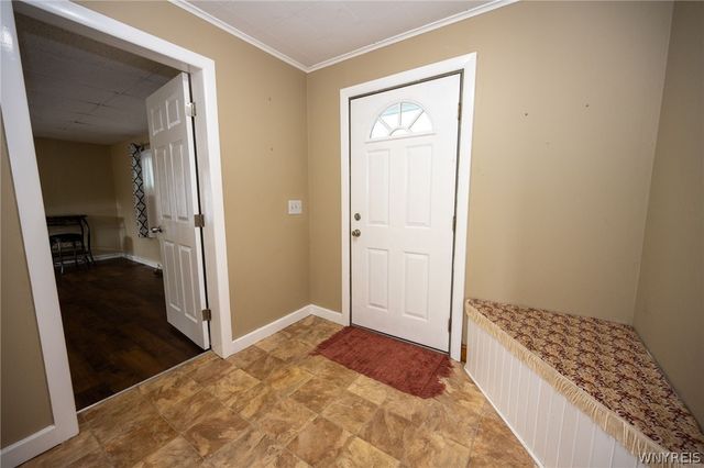 21 Beverly Drive, Cheektowaga, NY 14043
