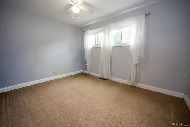 21 Beverly Drive, Cheektowaga, NY 14043