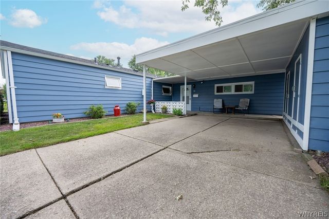 21 Beverly Drive, Cheektowaga, NY 14043