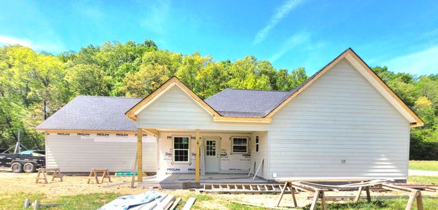1592 Gilliam Hollow Rd, Dickson, TN 37055
