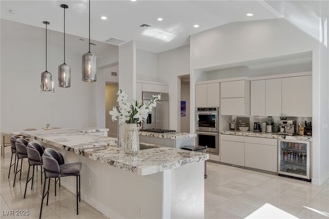 10968 Tranquil Waters Court, Las Vegas, NV 89135